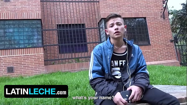 Latin Leche – Latino Photographer Offers Stranger A Pleasurable Way To Earn Some Bucks