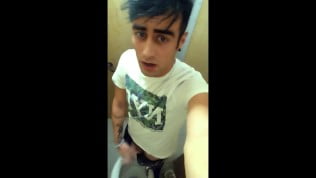 College toilet jerking is like EDGING cause someone is still coming