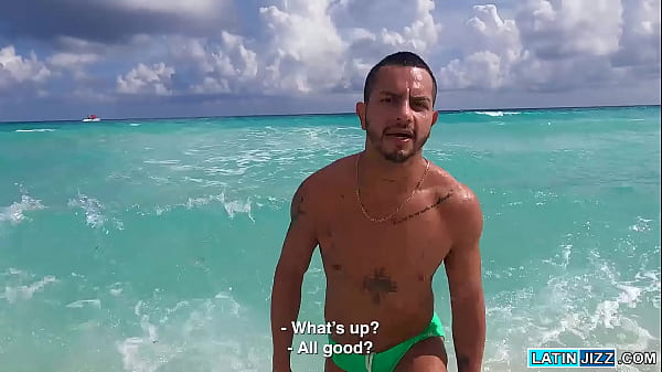 Antuan Ruma turned on by all the compliments and show gratitude by sucking his new friend Damian Morenos cock