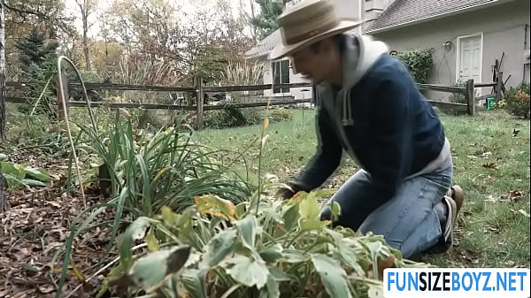 Horny tight Gay Damien analed by his gardener