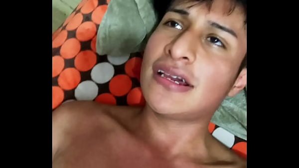 Tomando leche de un desconocido